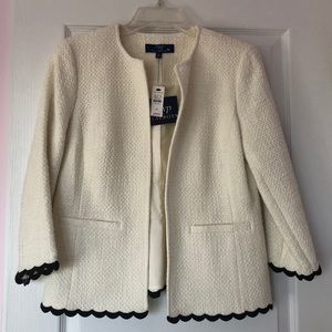 Talbots 6 cream knit jacket, black scallop edge